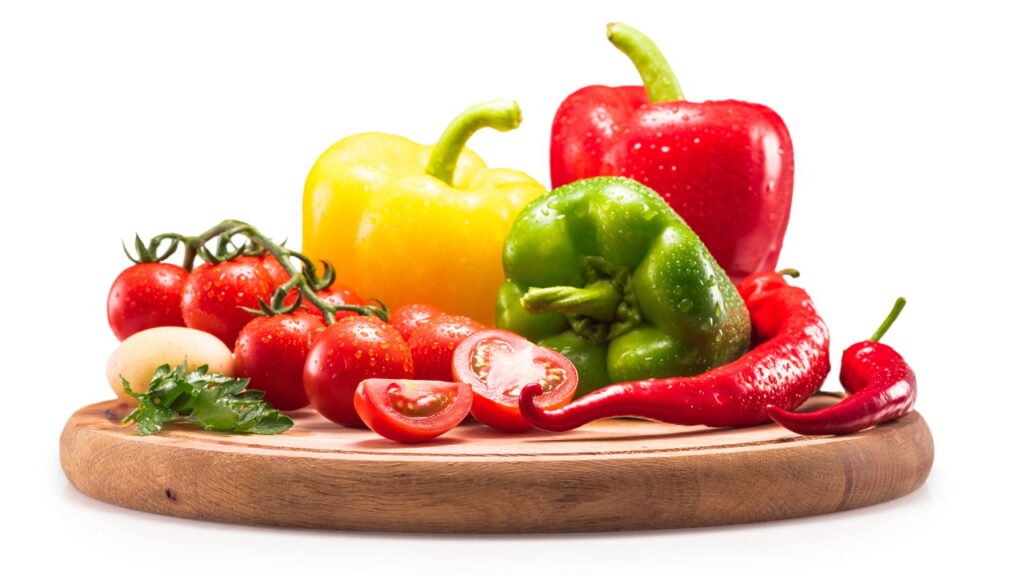 Aprenda como plantar pimentão colorido em casa com este passo a passo fácil e tenha frutos lindos, saborosos e sem agrotóxicos.