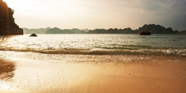 Conheça a cidade apontada como a "Miami brasileira"