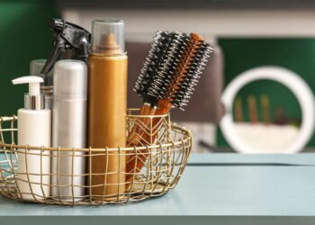 Um segredo nos rótulos de produtos de cabelo que você precisa conhecer