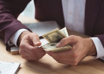 PIS/PASEP: veja quem tem direito ao abono salarial em abril