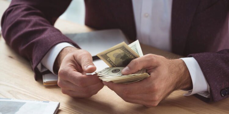 PIS/PASEP: veja quem tem direito ao abono salarial em abril