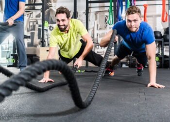 O treino intervalado que acelera emagrecimento em pouco tempo