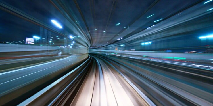 E se o corpo humano se movesse na velocidade da luz?