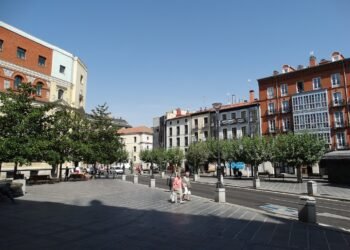 Existe uma cidade a 5 mil metros de altitude e o que acontece lá é chocante