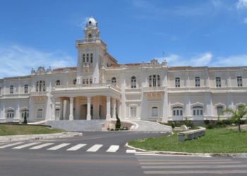 Essa cidade surpreende com organização, história ferroviária e qualidade de vida
