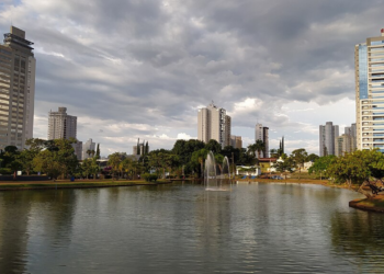 Essa cidade do Centro-Oeste combina indústria forte, ensino técnico e urbanismo moderno