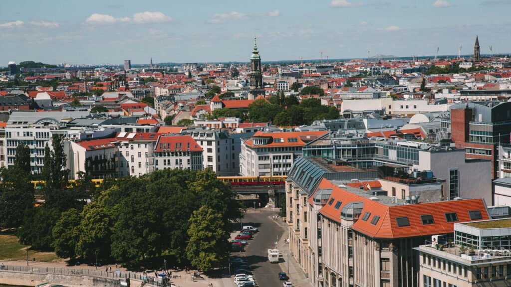Que cidade europeia te representa segundo o seu mês de nascimento?