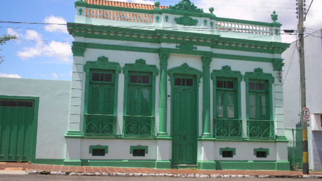 Ideal para quem busca viver com equilíbrio entre campo, cidade e cultura