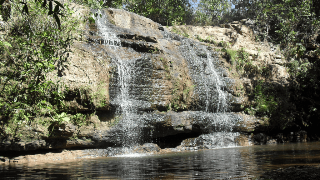 A cidade dos parques aquáticos está atraindo milhões com suas águas termais