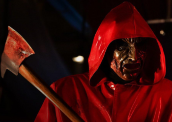 Qual é a ordem cronológica para assistir "Rua do Medo"?