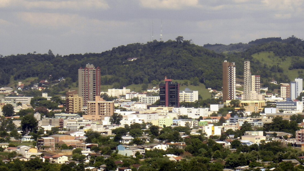 Essa cidade paranaense surpreende com ensino forte, agroindústria e estrutura