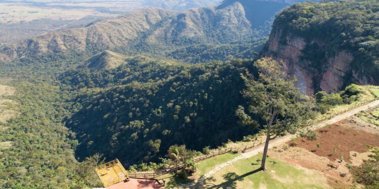 Esse município do centro-oeste virou referência em qualidade de vida e arborização