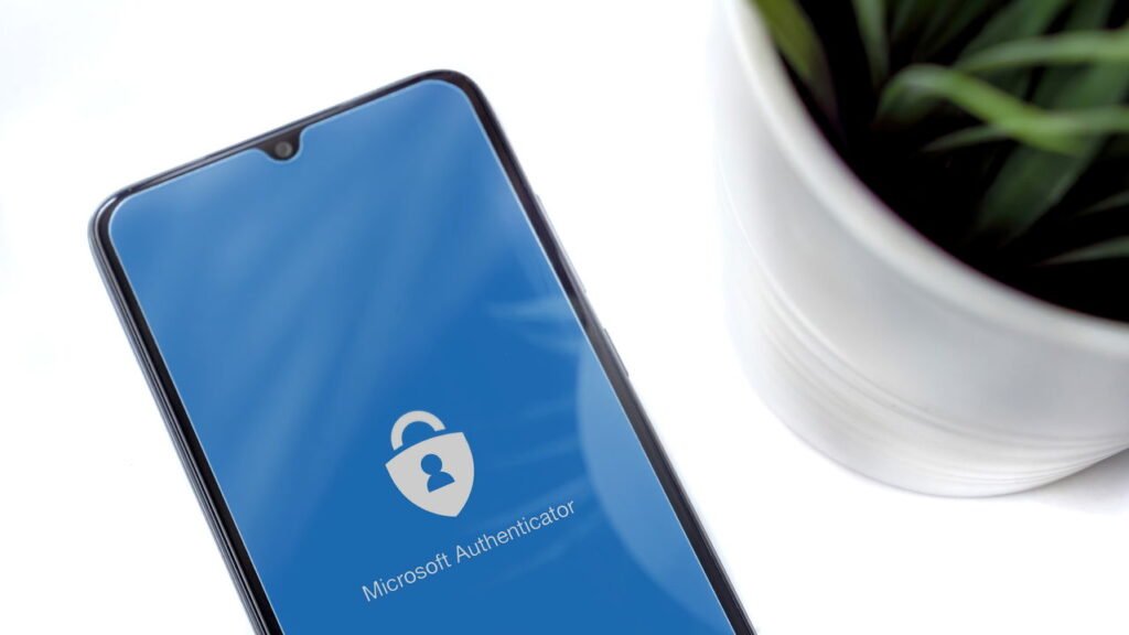 Microsoft emite alerta importante para todos que armazenam senhas