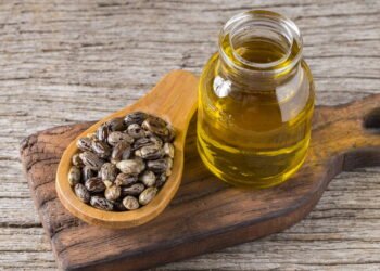 Este óleo pode eliminar os cabelos grisalhos sem precisar de tintura