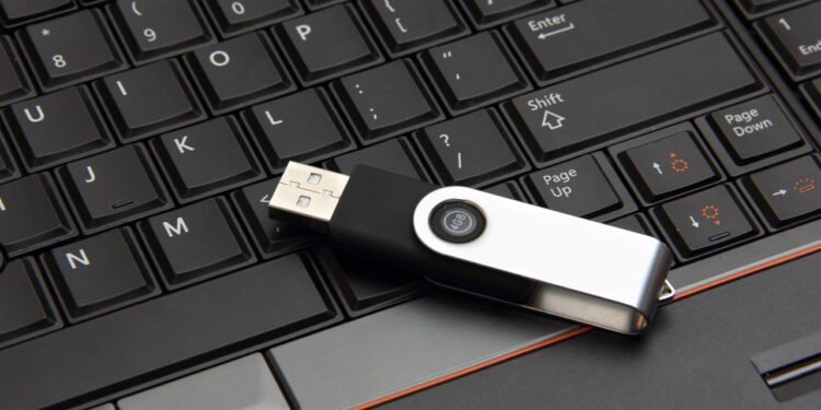 Ninguém imagina o valor oculto que um pendrive pode ter