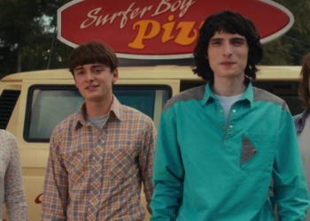 Essa série vai te levar de volta aos anos 80 com muito suspense