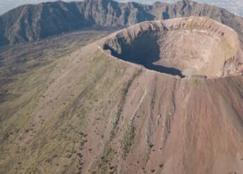 Vulcão adormecido há 250 mil anos pode voltar ao período ativo