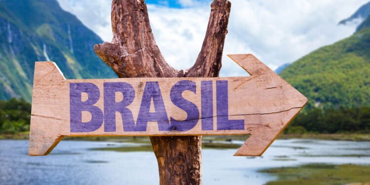 Cidade isolada no Acre revela um Brasil pouco conhecido e cheio de vida