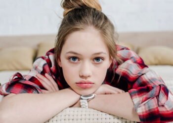 Adolescentes agora tem uma nova rotina para seguir e melhorar a pele em até 2x!