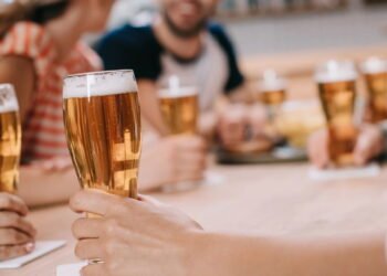 Mito ou verdade: Tem Álcool que faz menos mal?