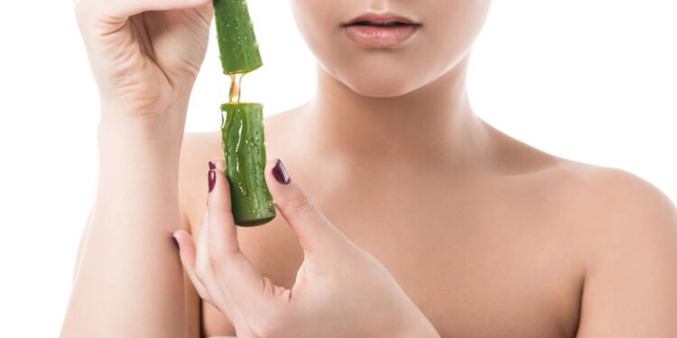 O segredo da pele perfeita está nesta planta milenar que trata manchas e acnes