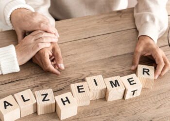 Remédio contra HIV revela o maior avanço já visto contra Alzheimer