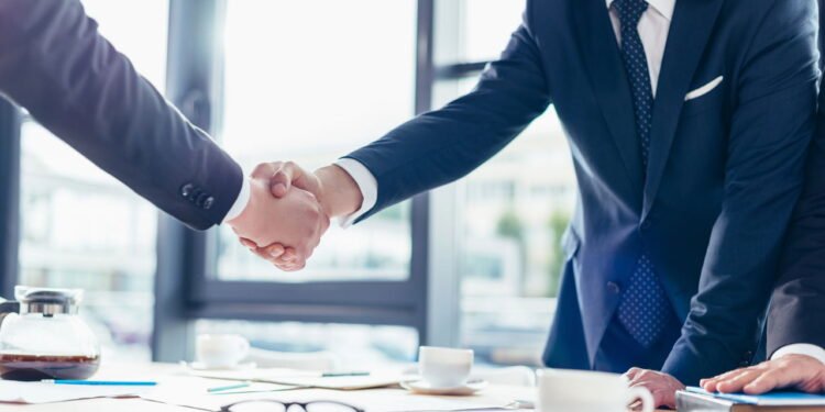 o melhor indicativo de saúde pode estar na palma da sua mão - Créditos: depositphotos.com / ArturVerkhovetskiy