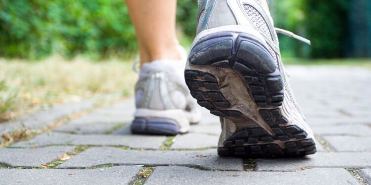Caminhar 20 minutos por dia pode mudar completamente seu dia a dia