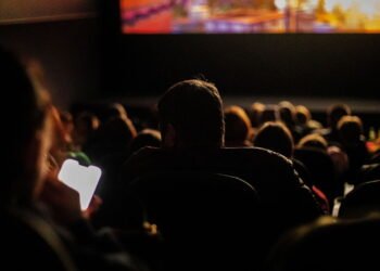 A magia do cinema está acabando ou as pessoas não gostam mais de filmes?