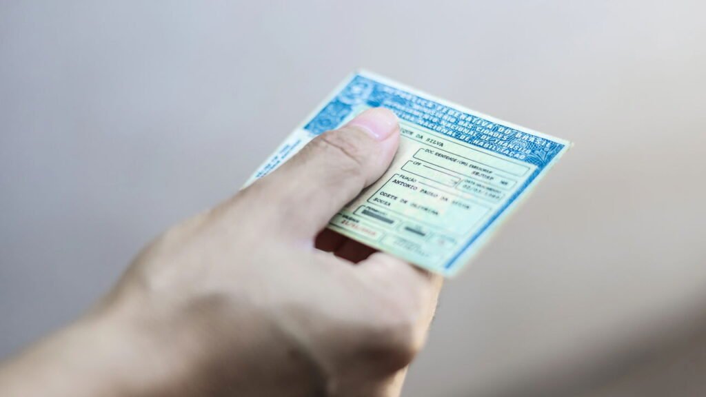 Vai renovar a CNH este ano? Veja o que mudou e evite surpresas