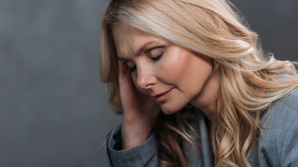 Se você sofre com dores de cabeça, o calor pode ser seu inimigo