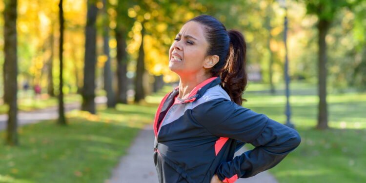 Dores Musculares: Quando é Normal e Quando Procurar Ajuda - Créditos: depositphotos.com / info.michaelheim-photographer.com