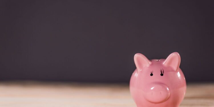 Veja os bancos que lideram o número de empréstimos consignados CLT