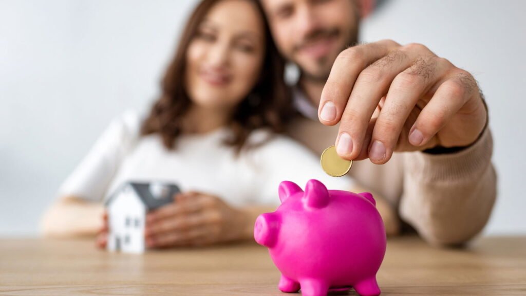 Veja os bancos que lideram o número de empréstimos consignados CLT