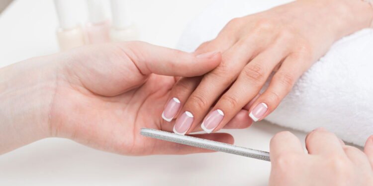 Quais são as tendências de esmaltes em 2025? Veja projeção