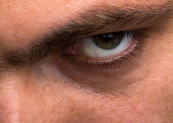 A frase que todo manipulador usa para estar no controle