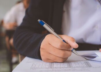 Banco do Brasil alerta para falso concurso público nas redes