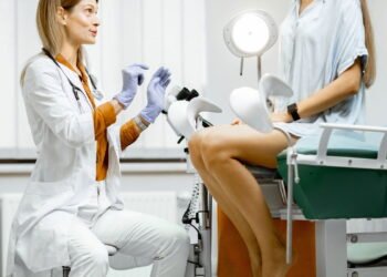 7 Exames essenciais que toda mulher deve fazer