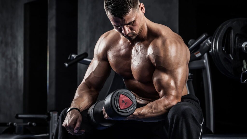 Treino de academia perdido dos anos 80 que te faz ganhar músculos