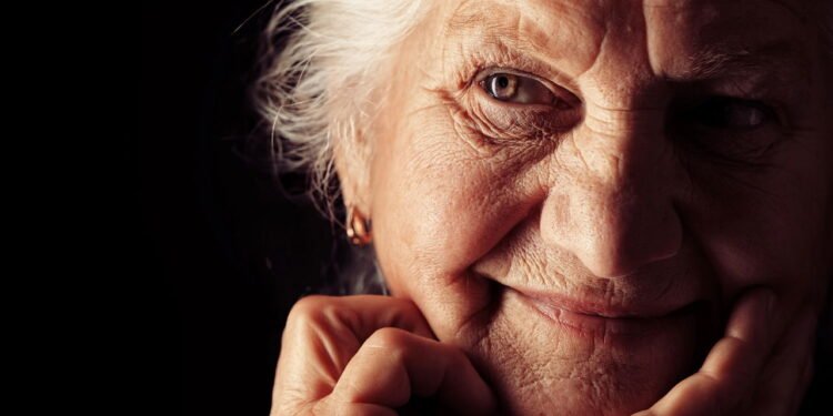 Quem tem 60 anos ou mais precisa saber disso para cuidar corretamente dos olhos