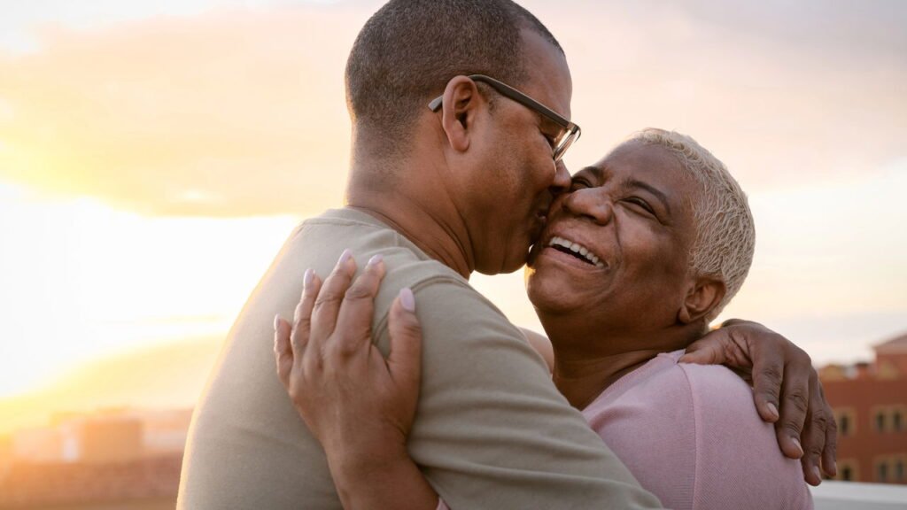 Por que alguns casais duram para sempre? Os segredos do amor duradouro