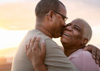 Por que alguns casais duram para sempre? Os segredos do amor duradouro