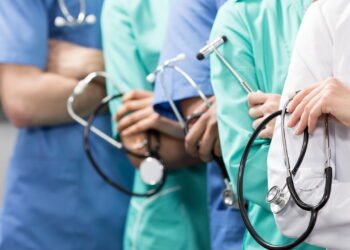 Médica presa em Goiânia levanta alerta sobre tratamentos ilegais para emagrecer