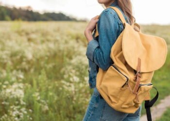 Essa é a melhor frequência para lavar sua mochila do jeito certo