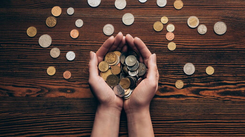 Banco Central emite comunicado para quem tem moedas de 1 real