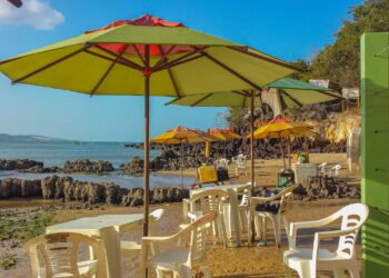 Essa cidade tem sol o ano todo, dunas incríveis e sabores inesquecíveis