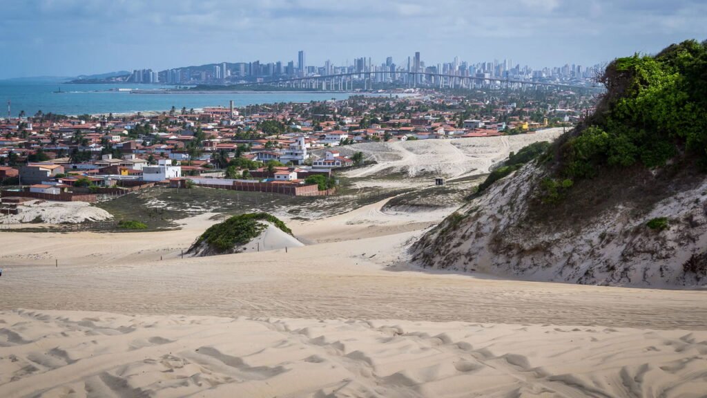 Essa cidade tem sol o ano todo dunas incríveis e sabores inesquecíveis
