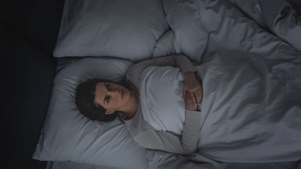 Melhores hábitos para fazer à noite e acordar mais feliz pela manhã