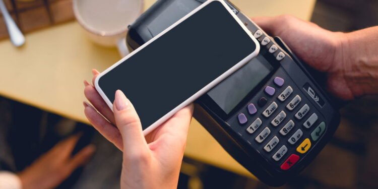 Alerta importante para todos que pagam por aproximação neste mês