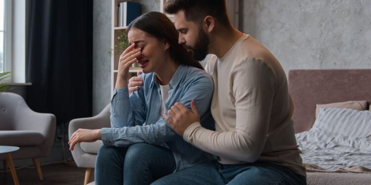 O que significa quando uma pessoa pede desculpas o tempo todo, segundo a psicologia